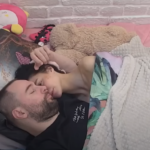 Zvezdan poludio,sve cu vas bre pobit mamicu vam vasu.Ana zeli pomirenje (VIDEO)