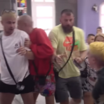TUGA U BELOJ KUĆI! On je umro , suze i jecaji odzvanjaju imanjem!