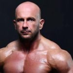 DARKO LAZIĆ DOŽIVIO TESKU SAOBRAĆAJKU: Pjevač udario u kombi na autoputu!