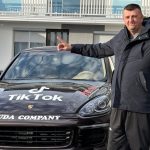 Majka se slomila na grobu sina Mihajla: “Kako ću te prežaliti?! Dok sam živa, ja ću plakati…”