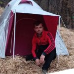 Oglasio se Bosanski sultan.Povlacim se iz javnosti  zbogom fanovi