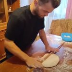 Tuga u Busovaci-Bosanski sultan Elmedin Karic istjeran iz kuce.Zene ga istjerale sad je u satoru
