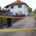 Detalji stravičnog zločina u Gradačcu: Muškarac ubio suprugu sjekirom, pa se objesio
