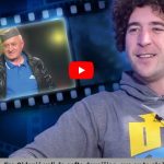 Era Ojdanic prisao djevojci maloljetnici u publici pa joj lizao i mirisao noge.Ona ostala zatecena nije mogla da vjeruje sta gleda (VIDEO)
